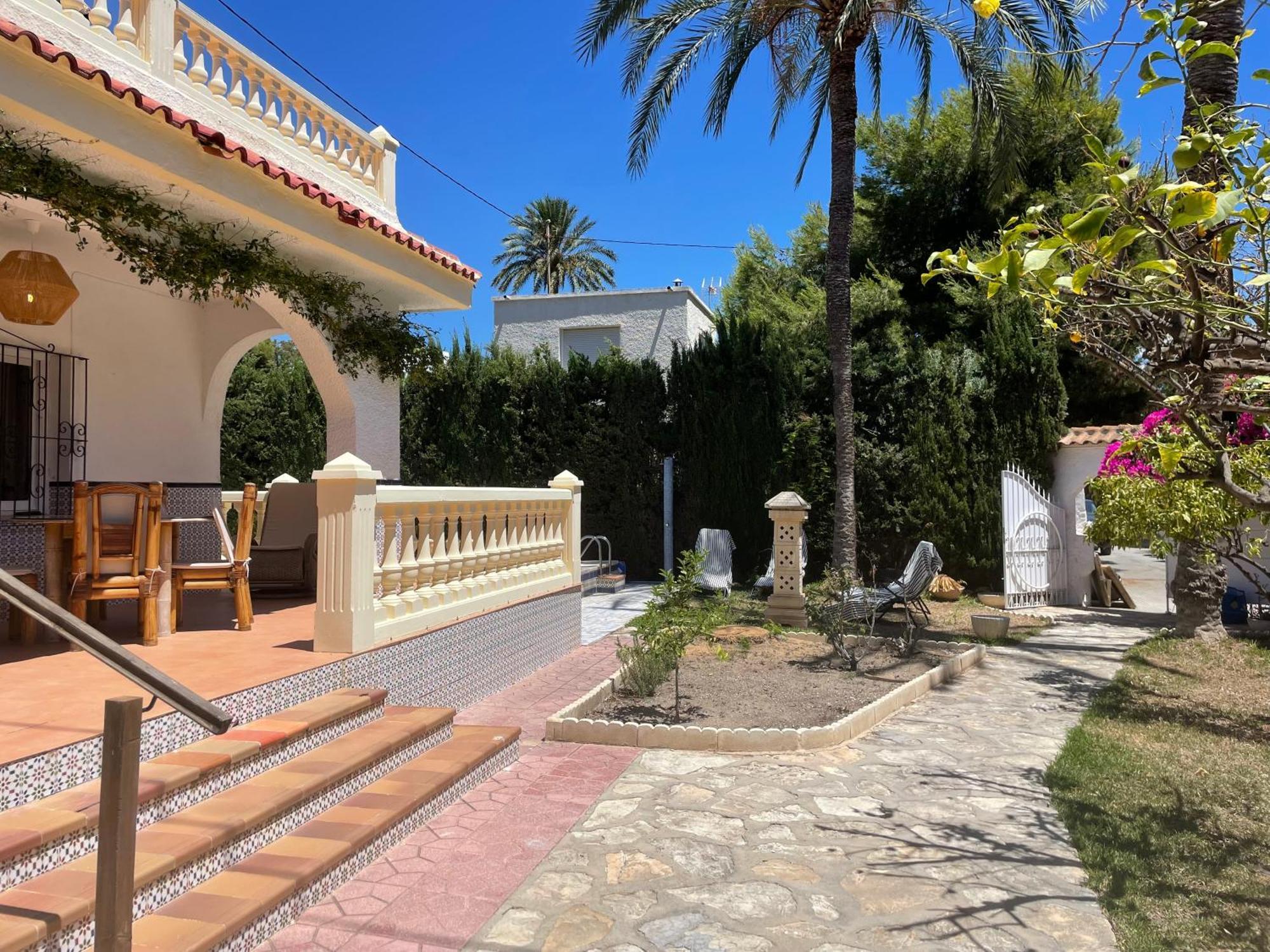 Villa Con Piscina A 5 Min A Pie De La Playa Y Pau5 Кампелло Экстерьер фото